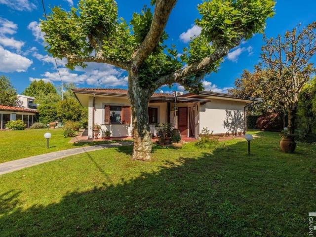 Prestigiosa villa in vendita Via delle Iare, 43, Pietrasanta, Toscana