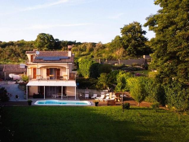 Prestigiosa villa in vendita Via di Monterosi, Trevignano Romano, Lazio