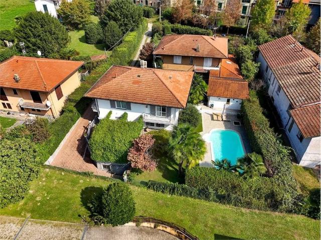 Prestigiosa villa in vendita Via Idroscalo, Sesto Calende, Lombardia