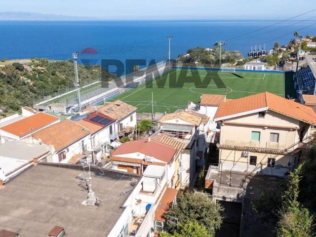 Prestigiosa villa in vendita via Porta Pasquale, 57, Taormina, Messina, Sicilia