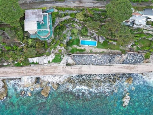 Prestigiosa villa in vendita Via Roberto Anselmino, Varazze, Liguria