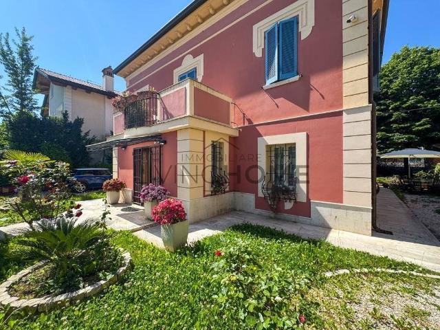 Prestigiosa villa in vendita Viale Gaetano Donizzetti, 32, Rimini, Emilia Romagna