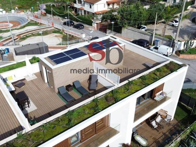 Prestigiosa Villetta a Schiera di 140 mq in vendita Via Panoramica per Giovi, Salerno, Campania