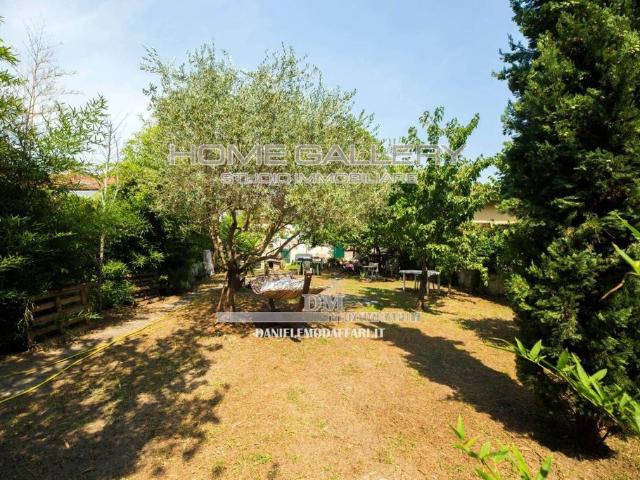 Prestigiosa Villetta a Schiera di 90 mq in vendita Via Roma, Camaiore, Lucca, Toscana