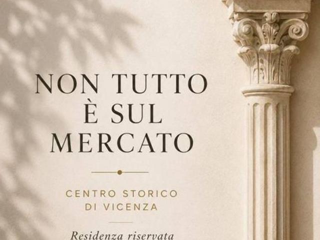 Prestigiosa Villetta a Schiera in vendita Vicenza, Italia