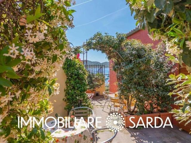 Prestigiosa Villetta a Schiera in vendita La Maddalena, Sardegna