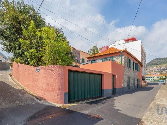 Prestigiosa casa à venda Machico, Portugal