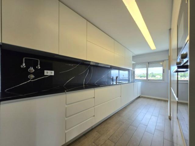 Prestigiosa casa de 140 m² para alugar Oeiras, Lisboa
