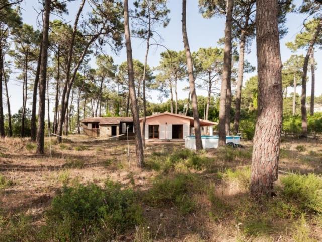 Casa de prestígio de 147 m² à venda Charneca de Caparica, Portugal
