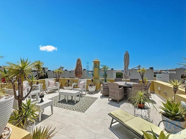Prestigiosa casa de 144 m² à venda Luz de Tavira e Santo Estêvão, Portugal