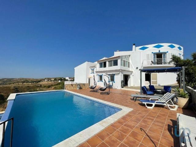 Prestigiosa casa de 157 m² à venda Nora, Portugal