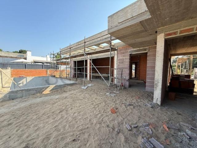 Prestigiosa casa de 155 m² à venda Oleiros, Setúbal