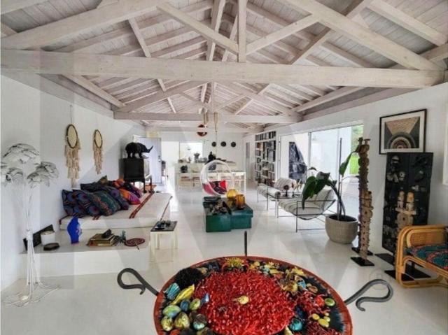 Prestigiosa casa de 163 m² à venda Sesimbra, Setúbal