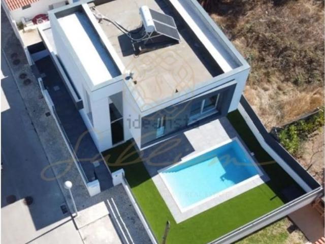 Prestigiosa casa de 162 m² à venda Sesimbra, Setúbal