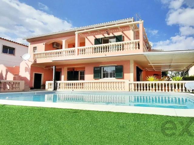 Prestigiosa casa de 164 m² à venda Mexilhoeira Grande, Faro