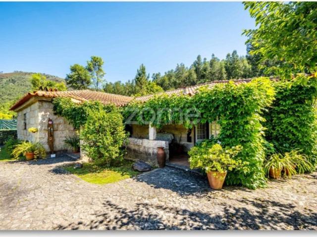 Casa de 166 m² à venda Arouca, Portugal