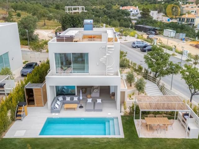 Prestigiosa casa de 166 m² à venda Santa Barbara de Nexe, Faro
