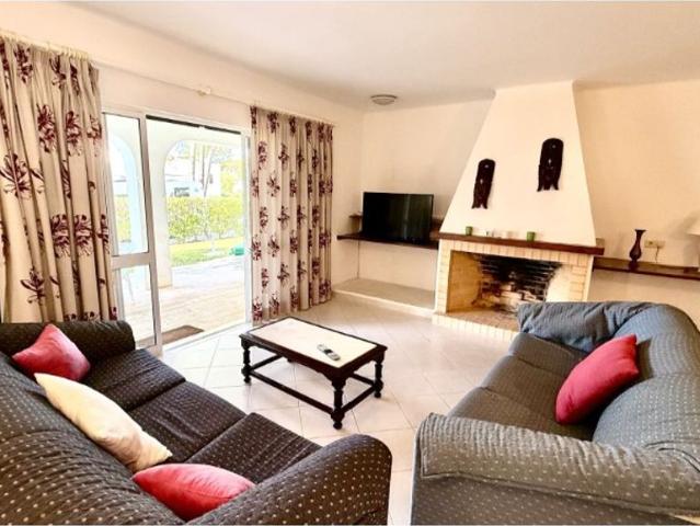 Prestigiosa casa de 180 m² à venda Albufeira, Faro