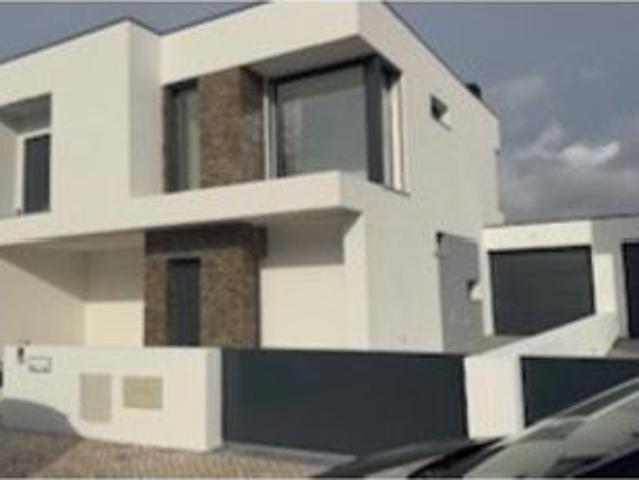 Prestigiosa casa de 180 m² à venda Vila Nogueira de Azeitao, Setúbal