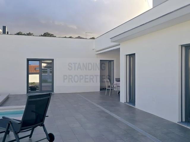 Prestigiosa casa de 185 m² à venda Setúbal, Portugal