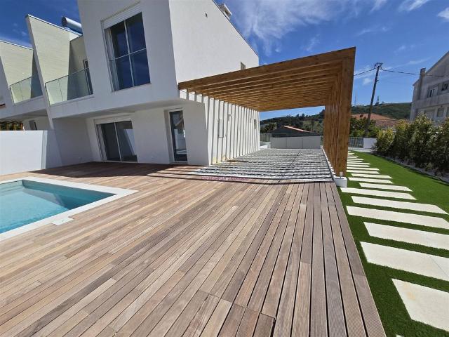 Casa de luxo de 127 m² à venda Castelo, Portugal