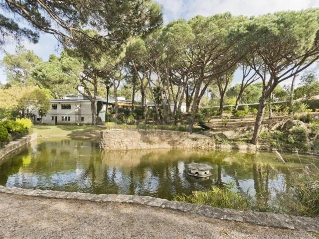 Prestigiosa casa de 1255 m² à venda Bairro da Martinha, Cascais, Lisboa