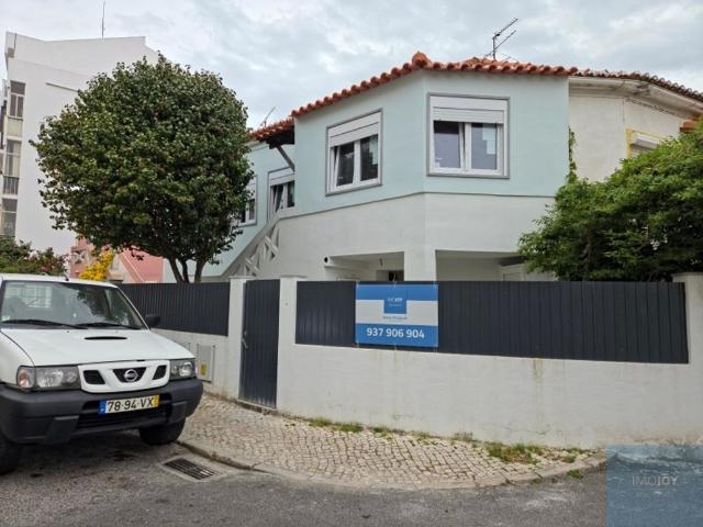 Prestigiosa casa de 129 m² à venda Sintra, Lisboa