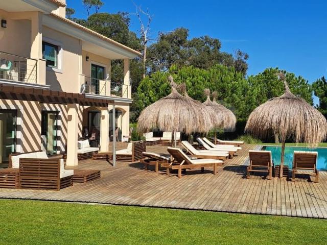 Prestigiosa casa de 240 m² à venda Soltroia, Sol Tróia, Grândola, Setúbal