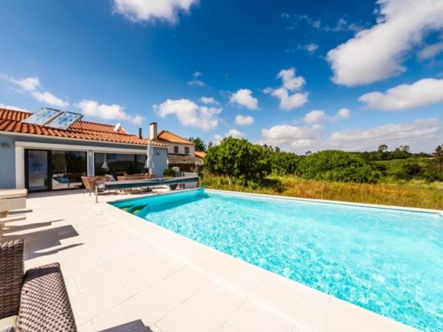 Prestigiosa casa de 257 m² à venda Alcobaça, Portugal