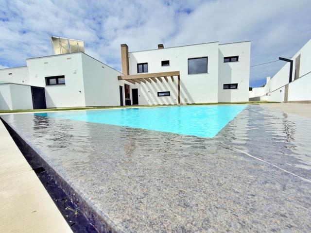 Prestigiosa casa de 270 m² à venda Torres Vedras, Portugal