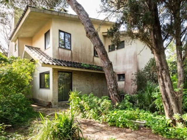Prestigiosa casa de 275 m² à venda Cascais e Estoril, Cascais, Lisboa