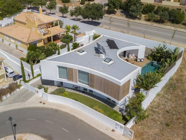 Prestigiosa casa de 290 m² à venda Porto de Mos, Lagos, Faro