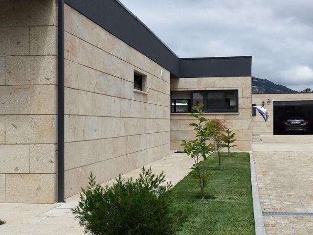Prestigiosa casa de 205 m² à venda Ponte de Lima, Viana do Castelo