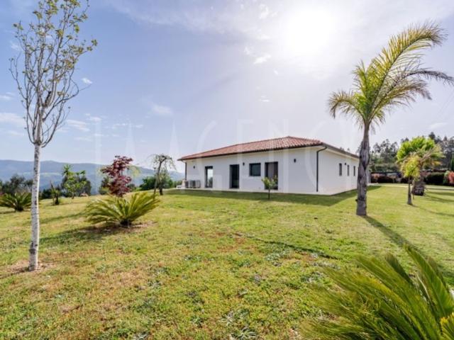 Prestigiosa casa de 222 m² à venda Arganil, Portugal