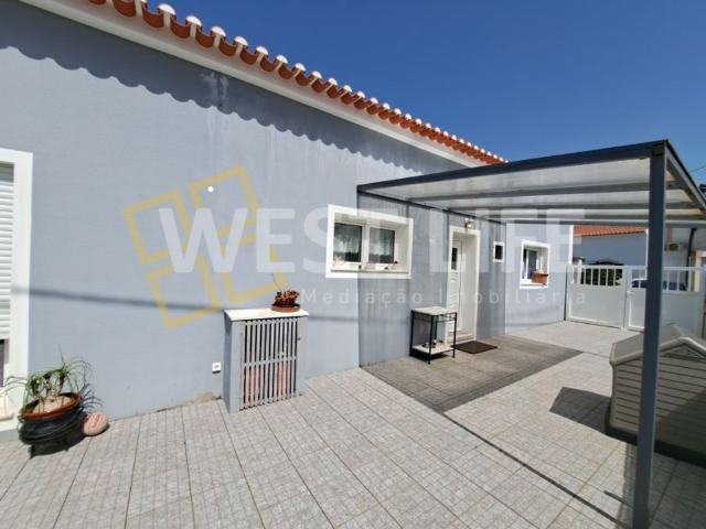 Prestigiosa casa de 229 m² à venda Longo da Vila, Mafra, Lisboa