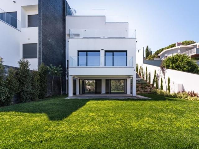 Prestigiosa casa de 349 m² à venda Cascais e Estoril, Cascais, Lisboa