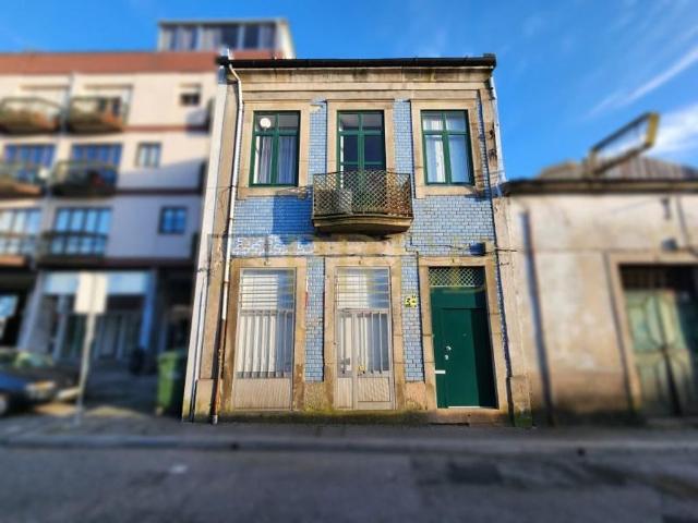 Casa de 354 m² à venda Vila Nova de Gaia, Portugal