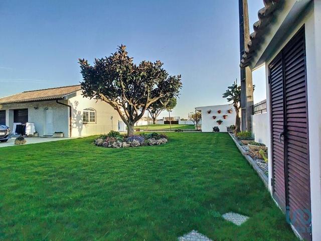 Prestigiosa casa de 359 m² à venda Válega, Aveiro