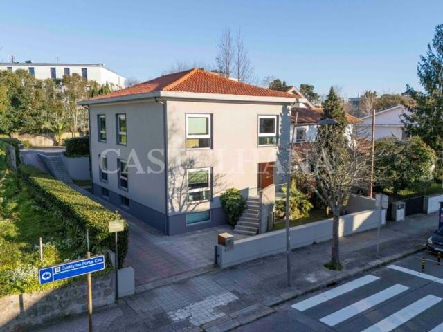 Casa de 378 m² à venda Rua de Guerra Junqueiro, Porto
