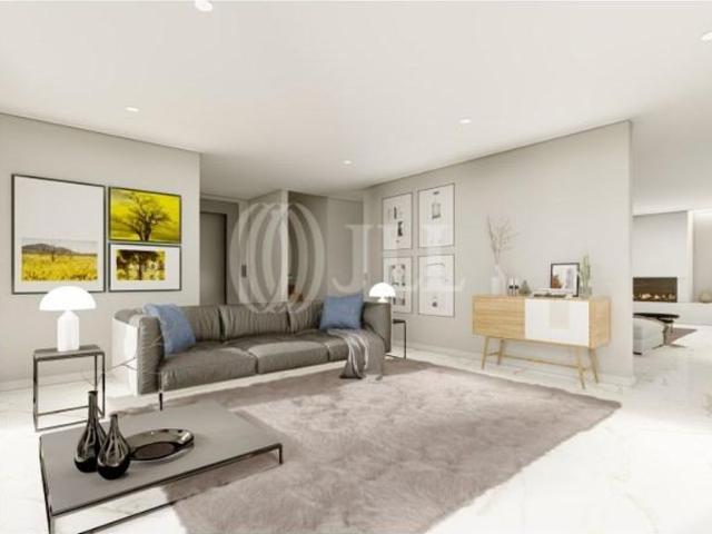 Prestigiosa casa de 381 m² à venda Matosinhos, Porto
