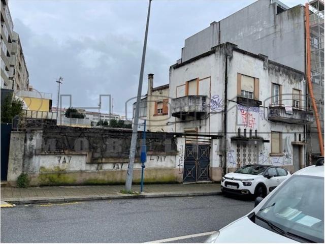 Prestigiosa casa de 397 m² à venda Porto