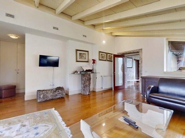 Prestigiosa casa de 304 m² à venda Rossas, Braga