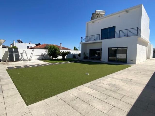 Prestigiosa casa de 319 m² à venda Ponte de Sôr, Portugal