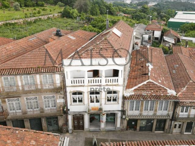 Prestigiosa casa de 326 m² à venda Penafiel, Porto