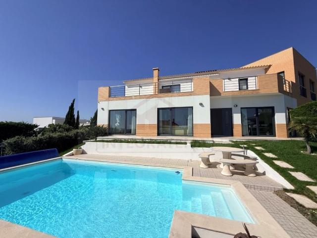 Prestigiosa casa de 441 m² à venda Caldas da Rainha, Leiria