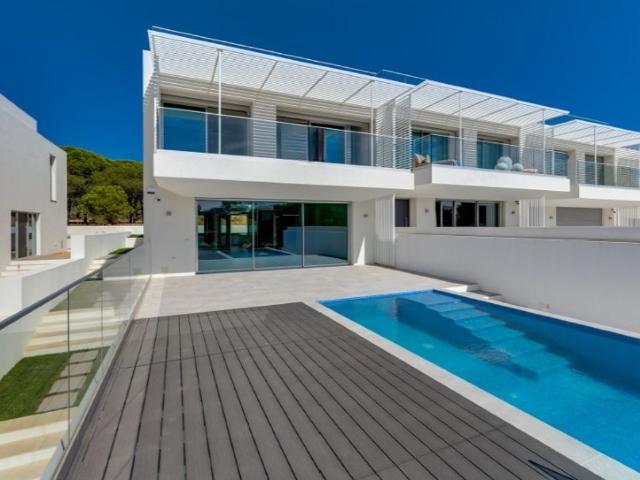 Prestigiosa casa de 451 m² à venda Vale do Garrao, Loulé, Faro