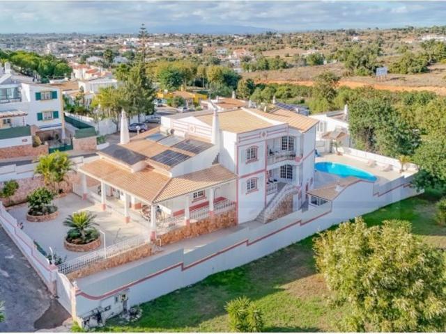 Prestigiosa casa de 463 m² à venda Albufeira, Faro