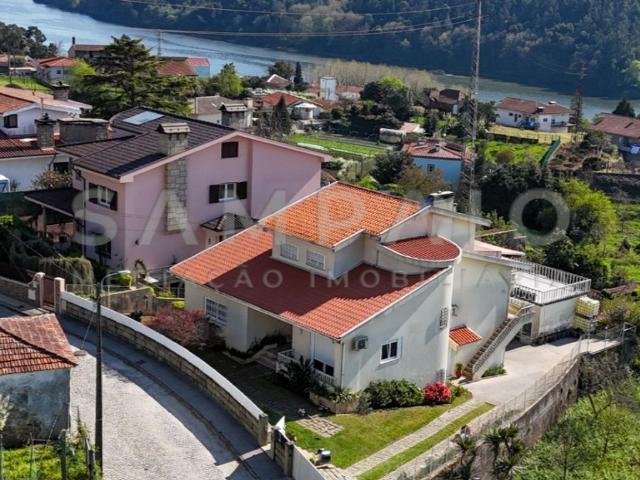 Prestigiosa casa de 460 m² à venda Gondomar, Porto