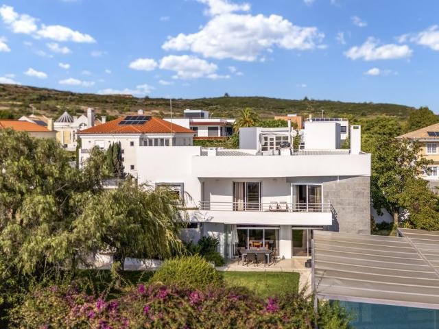 Prestigiosa casa de 480 m² à venda Oeiras, Lisboa