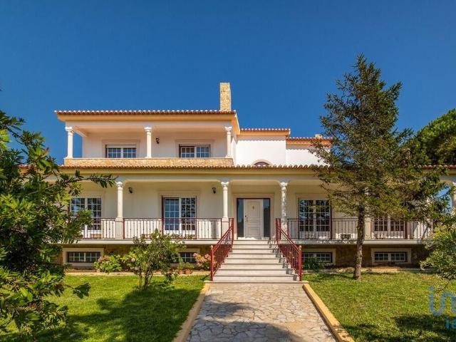 Prestigiosa casa de 484 m² à venda Caldas da Rainha, Leiria